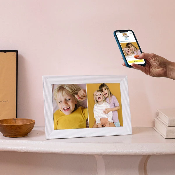 AURA Carver 10.1" WiFi Digital Photo Frame - Seasalt | UKA900-WHT - Image 5