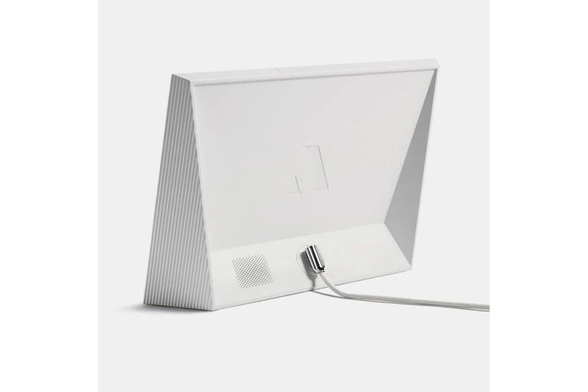 Aura | Uka900-mwht | Wi-fi Connected Carver Mat Clay Digital Photo Frame - Image 3