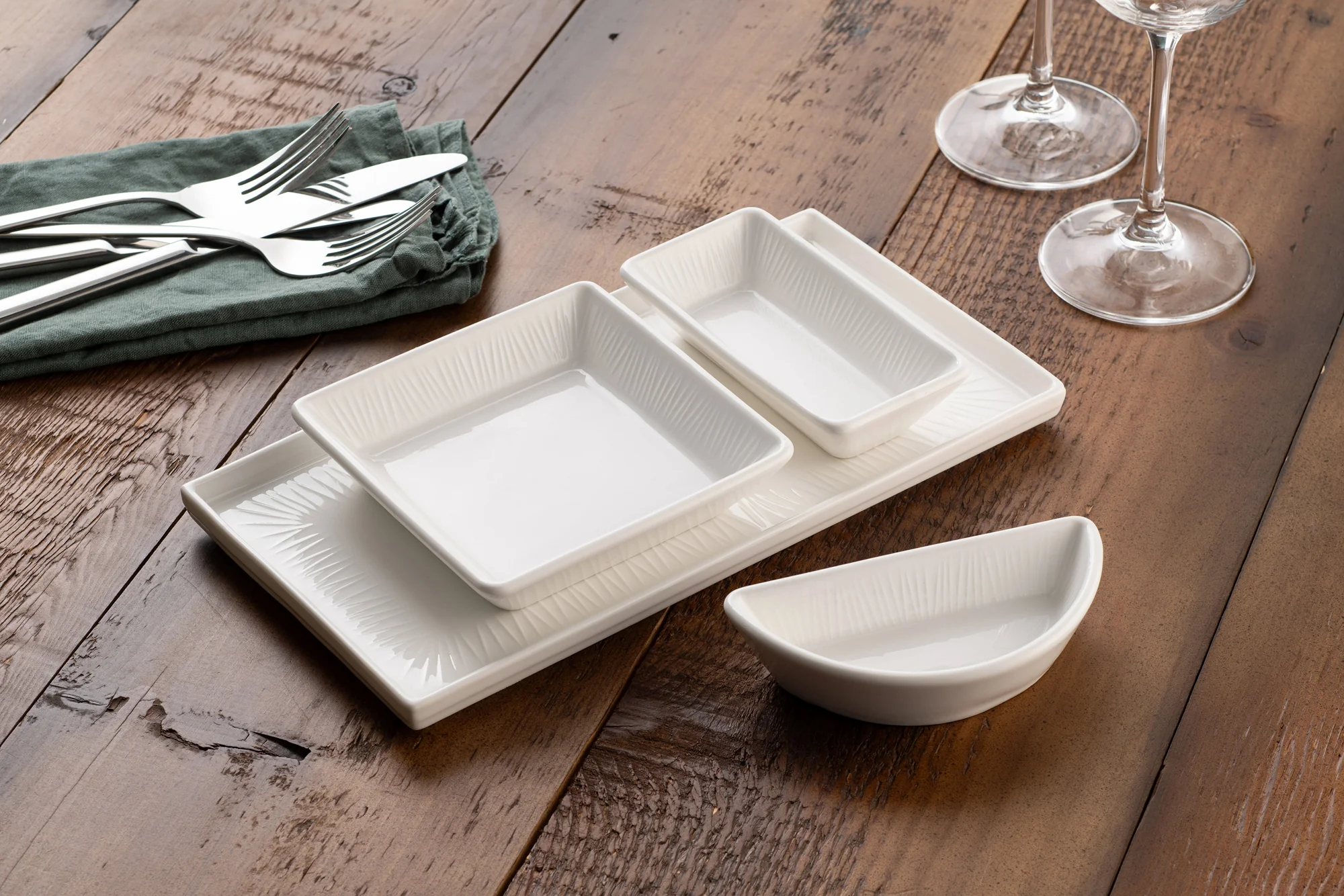 Belleek Living Erne Tapas Set - Image 2