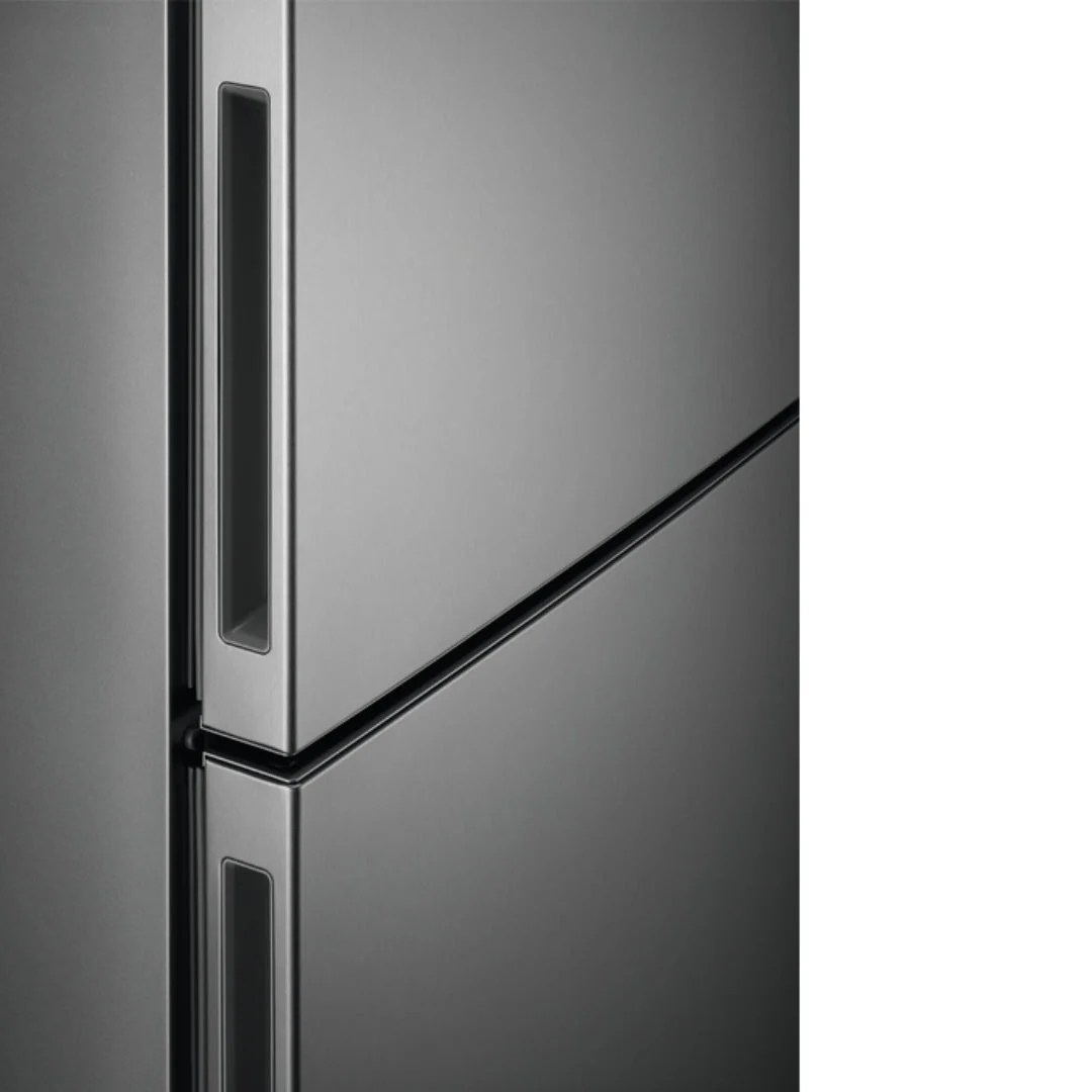 Electrolux 201cm 60/40 Frost free Fridge Freezer - Stainless Steel | LNT6ME36U2 - Image 4