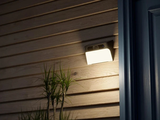 Eufy Solar Wall Light Camera S120 | T81A0311 - Image 3