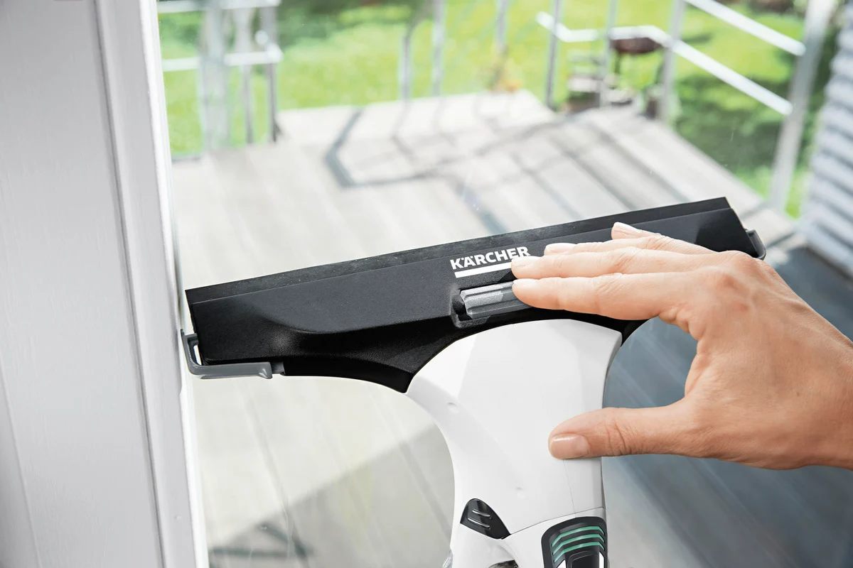 Karcher WV5 Plus Window Vac White - Image 7