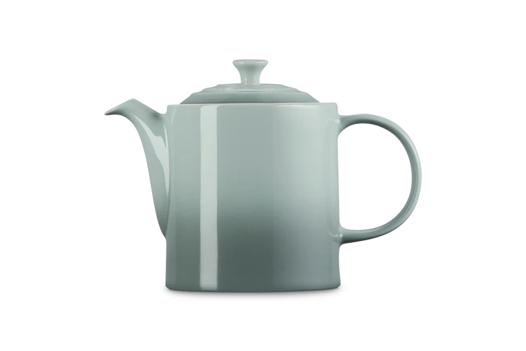 Le Creuset 1.3L Grand Teapot Sea Salt - Image 3