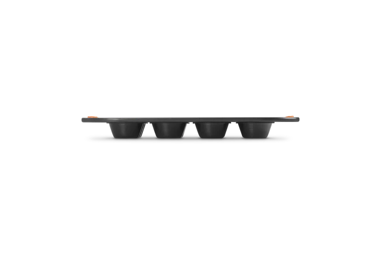 Le Creuset Bakeware - 12 Cup Mini Muffin Tray - Image 4