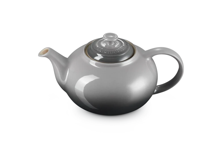 Le Creuset Stoneware Classic Teapot 1.3L Flint - Image 2