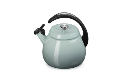Le Creuset Cloche Kettle 2.1L Sea Salt - Image 2