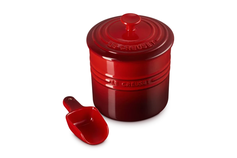 Le Creuset Kitchen Container with Scoop 2.3Ltr Cerise - Image 2