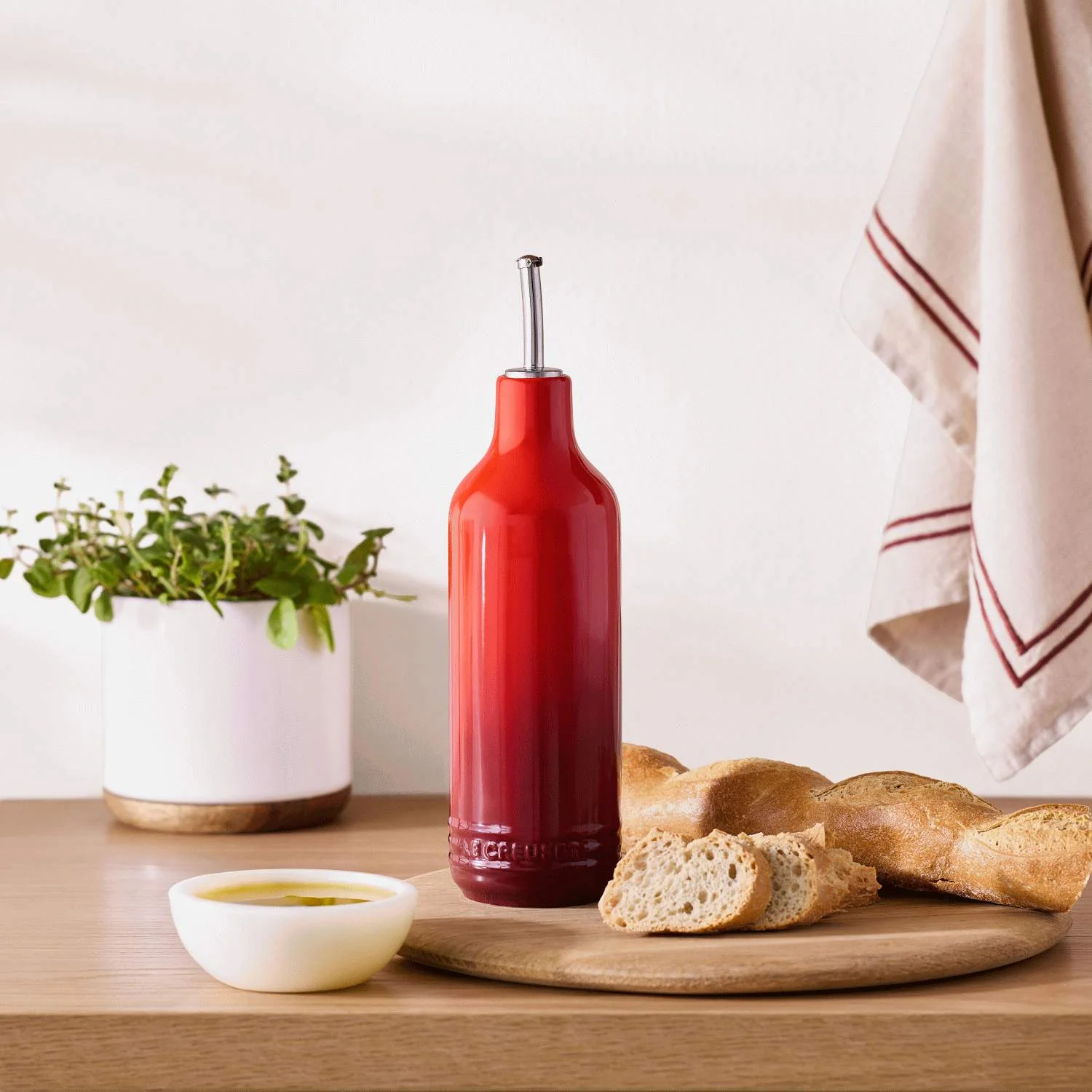 Le Creuset Oil Creut Cerise 600ml - Image 3