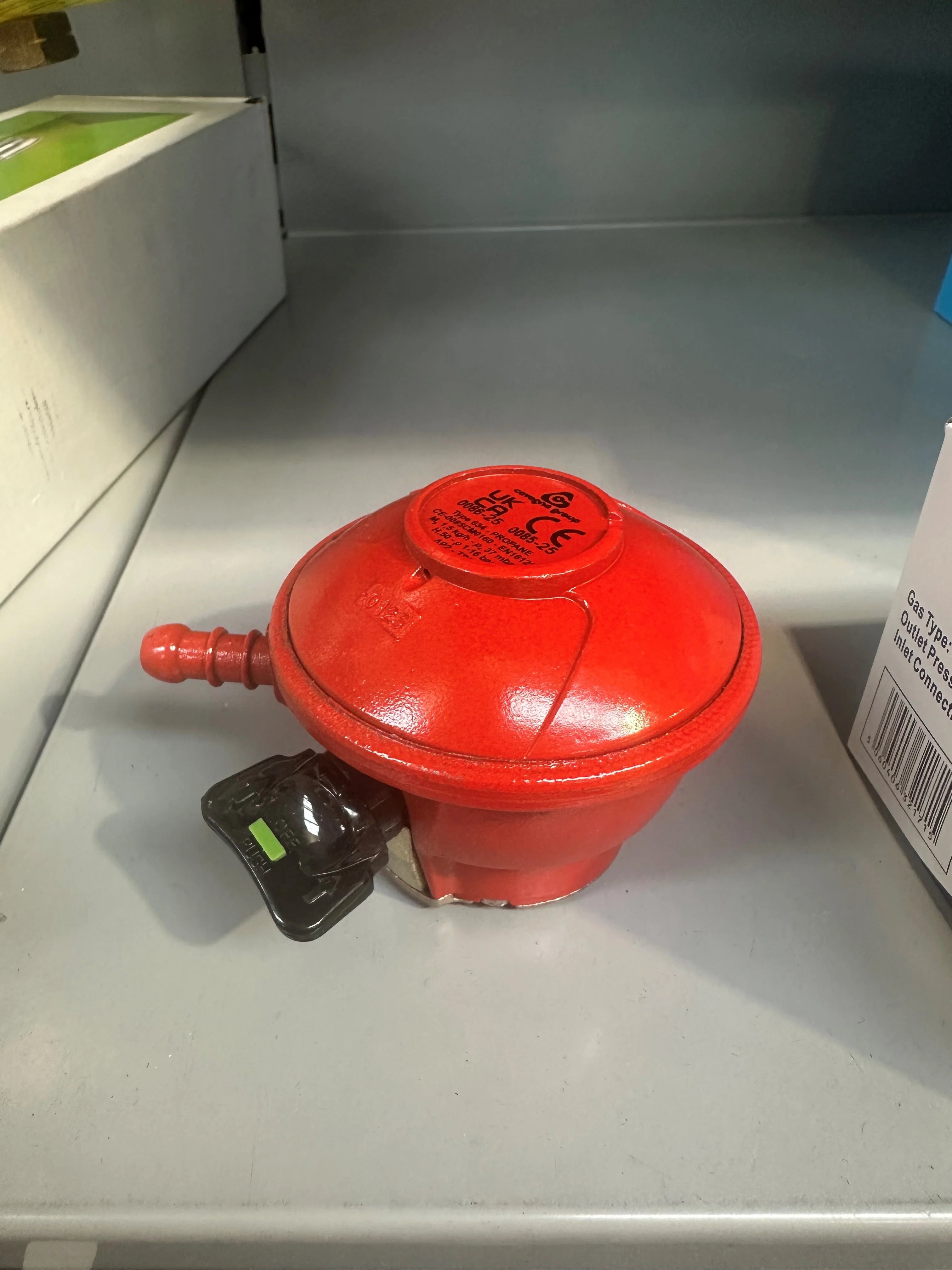 Low Pressure 27 Mm Patio Gas Regulator 37 Mbar - Image 2