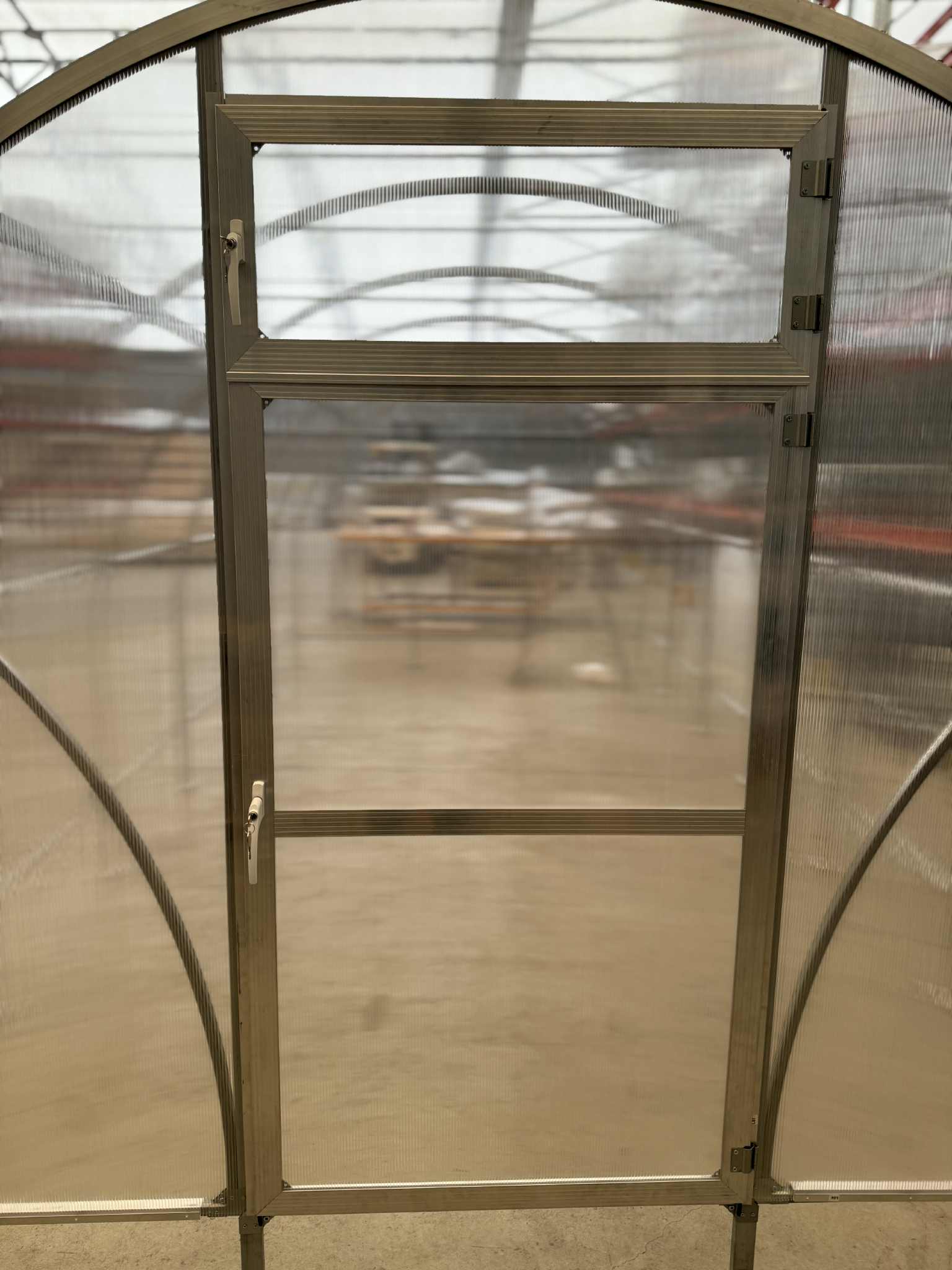 Sigma Lux 3m x 4m with 6mm Polycarbonate Greenhouse - Image 4