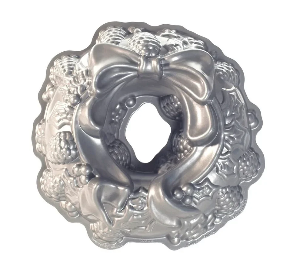 Silver Holiday Wreath Bundt Pan