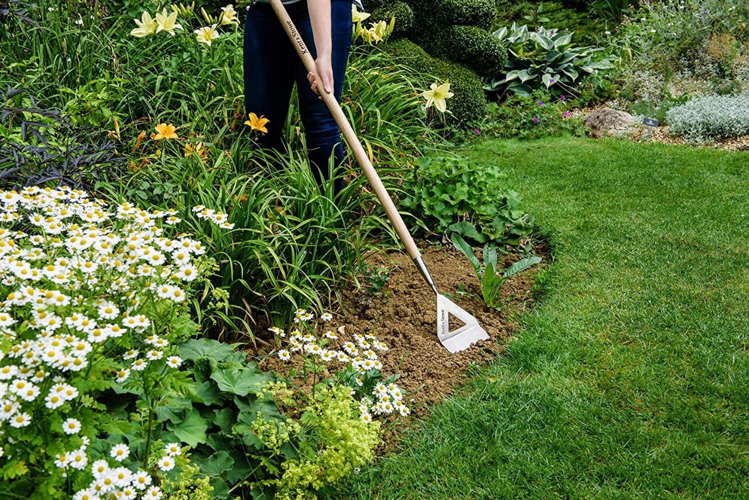 Stainless Steel Long Dutch Hoe - Image 2