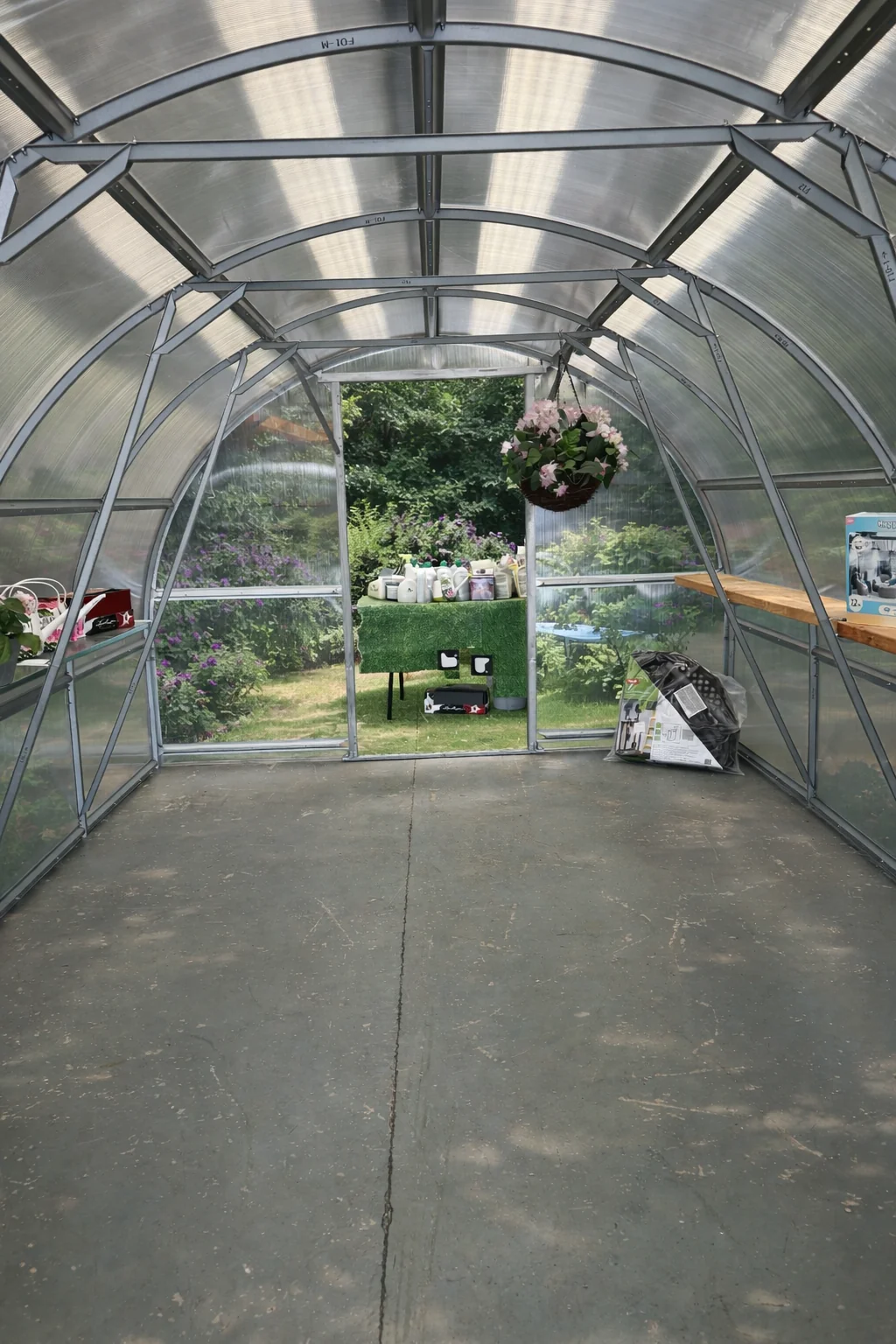 Strong Premium Greenhouse (3m x 8m) 6mm - Image 2